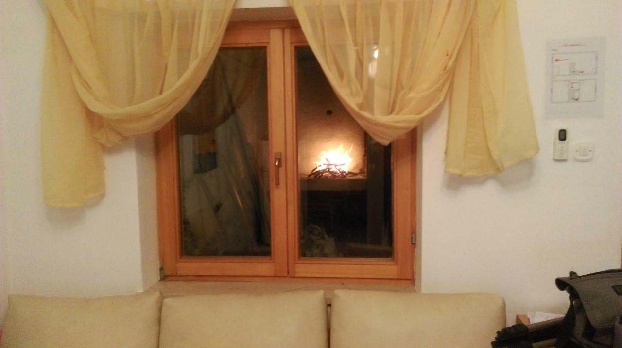 Apartman Restovic Bol Esterno foto